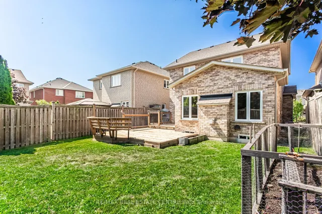 Additional image 38 of 495 Willmott Cres