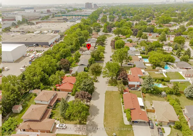 Additional image 46 of 16 Drury Cres
