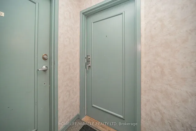 Additional image 11 of 3077 Weston Rd Unit 1204