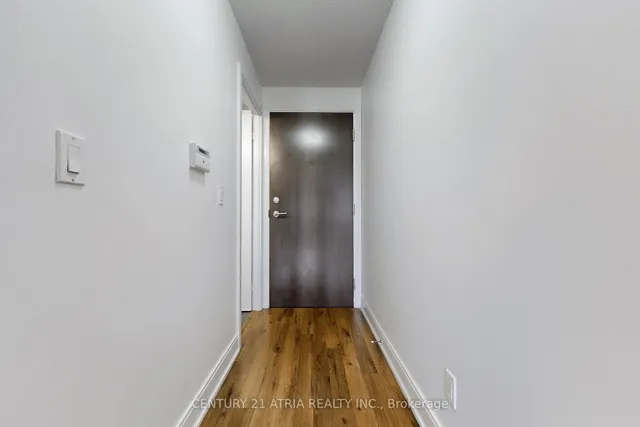 Additional image 30 of 125 Village Green Sq Unit 1205