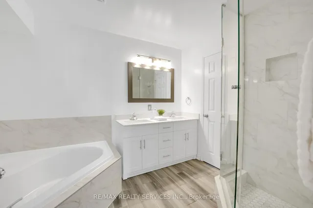 Additional image 25 of 3059 Finch Ave Unit 45