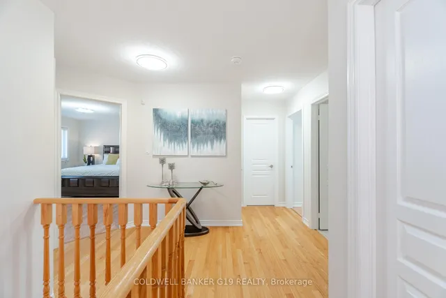 Additional image 18 of 43 Midcrest Circ