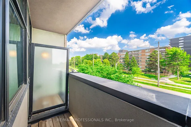 Additional image 33 of 27 Pony Farm Dr