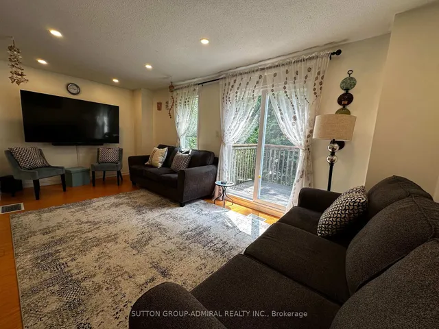 Additional image 12 of 2359 Birchmount Rd Unit 23