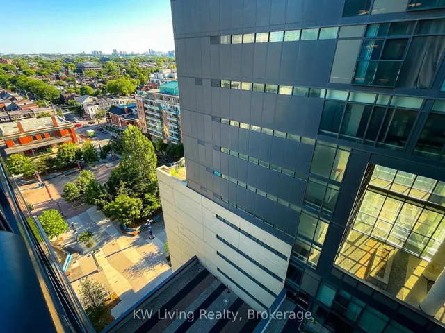 Additional image 33 of 36 Lisgar St Unit 1601