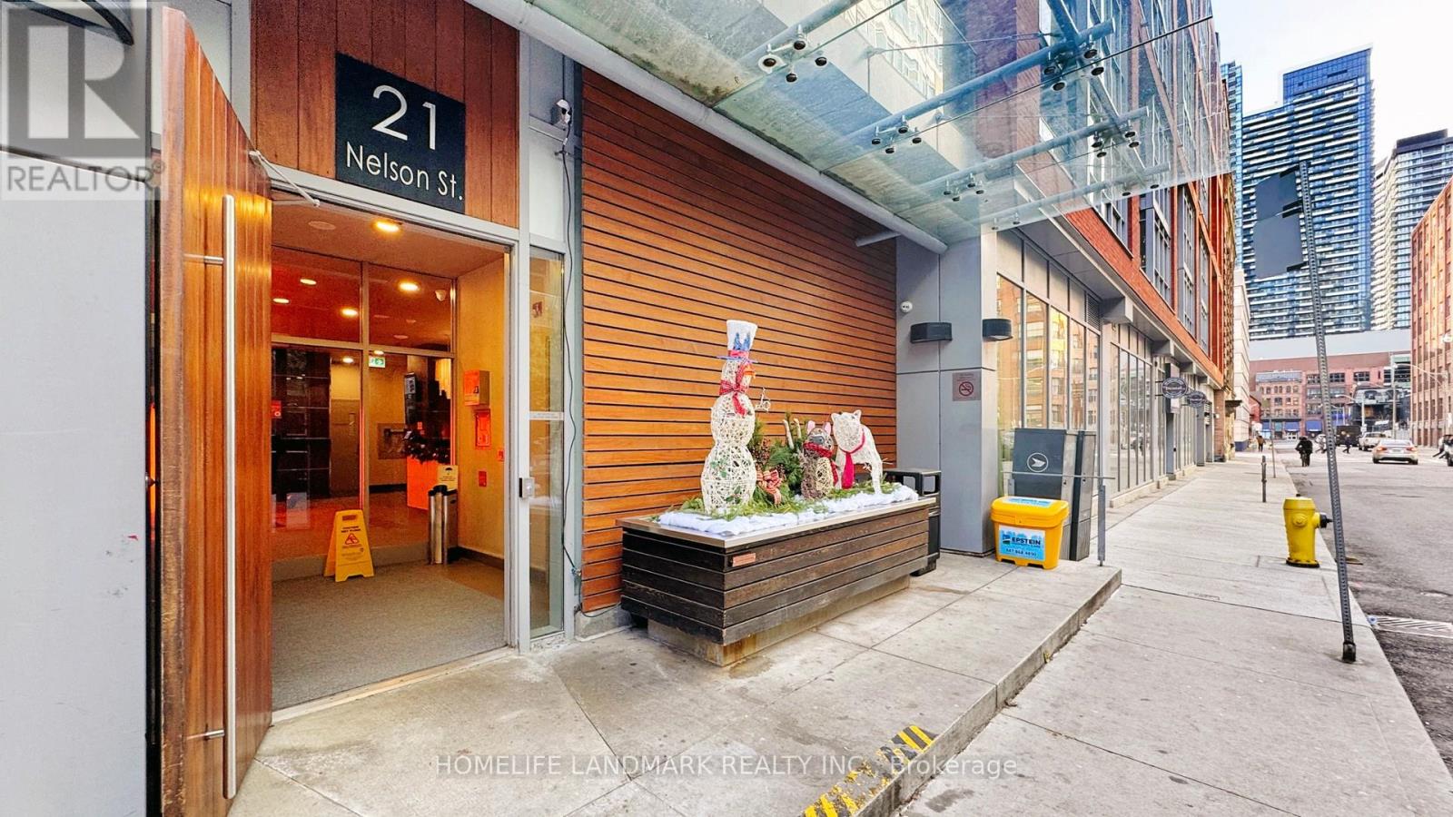 LPH28 - 21 NELSON STREET|Toronto (Waterfront Communities), Ontario M5V3H9
