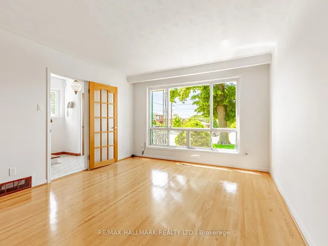 Additional image 8 of 31 Woodenhill Crt