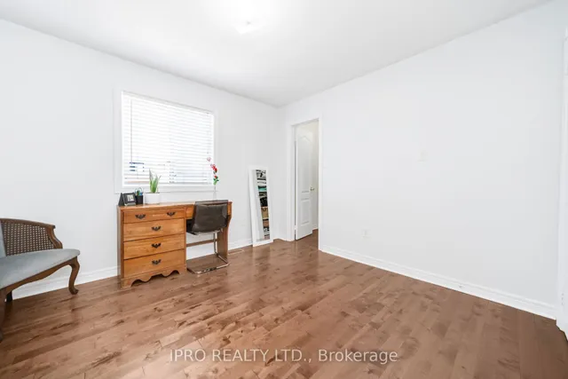 Additional image 17 of 52 Tiller Tr