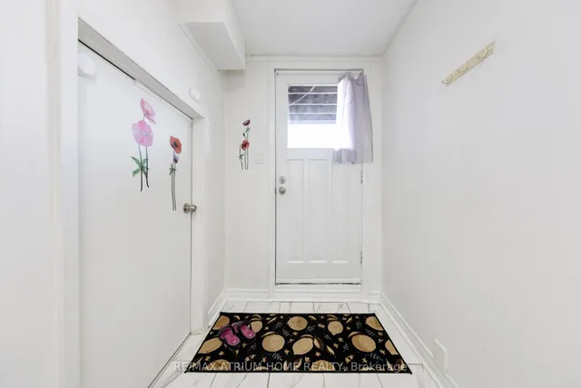 Additional image 21 of 37 Warfield Dr