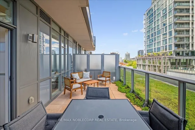 Additional image 25 of 120 Parliament St Unit 607