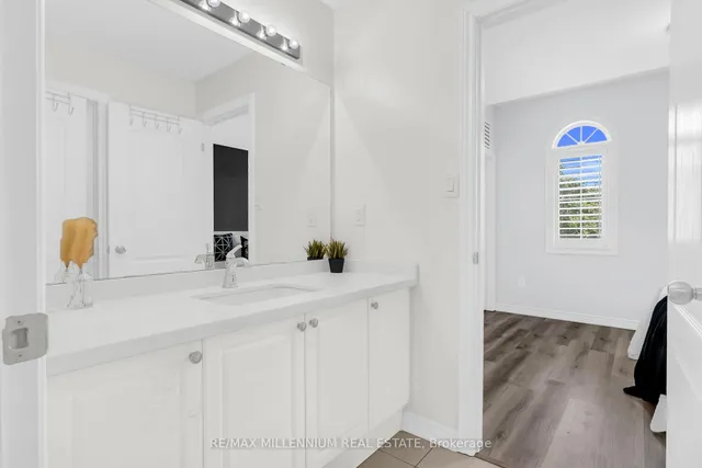 Additional image 33 of 791 Agnew Cres