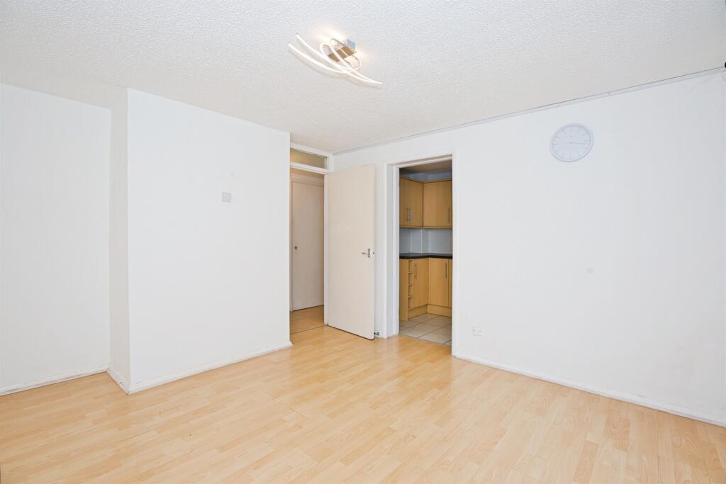 Additional image 6 of Cavalier Way, Yeovil