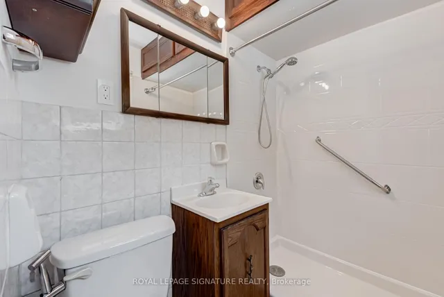 Additional image 20 of 5 Densmore Ave