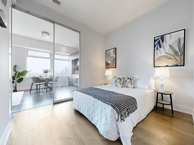 Additional image 21 of 111 St Clair Ave Unit 1128