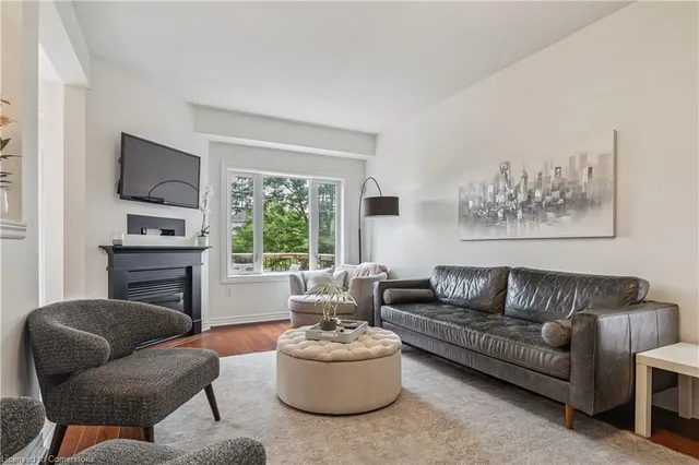 Additional image 11 of 19 Liddycoat Lane