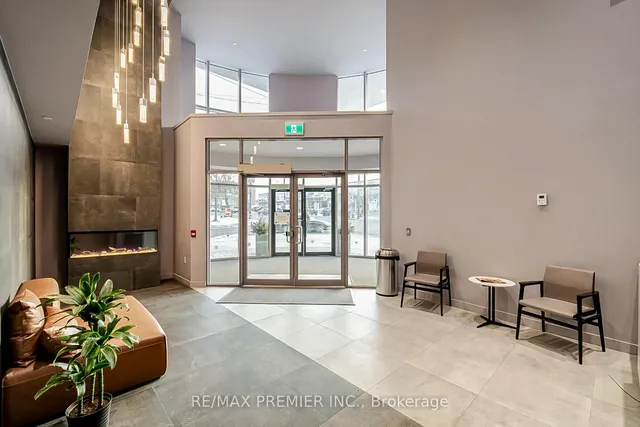 Additional image 4 of 2433 Dufferin St Unit 103