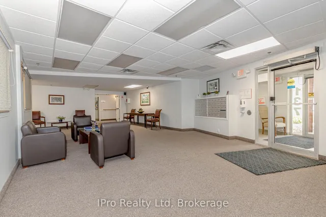 Additional image 30 of 137 Martin St Unit 203