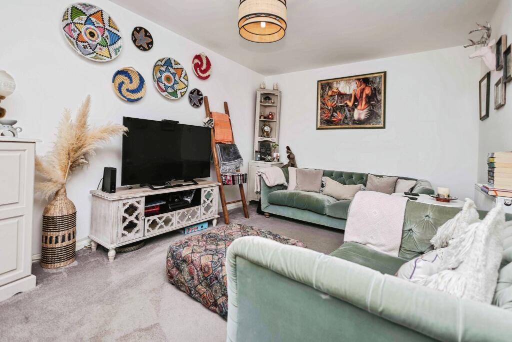 Additional image 6 of Surrey Close, Smethwick, West Midlands, B66