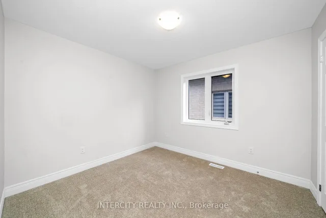 Additional image 25 of 75 Claremont Dr