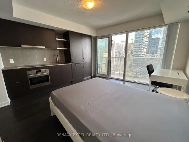 Additional image 3 of 100 Harbour St Unit 2008