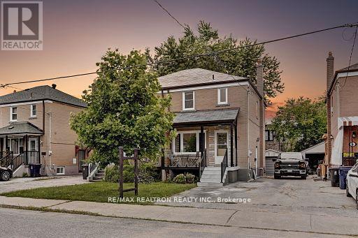 22 RUPERT STREET|Toronto (Clairlea-Birchmount), Ontario M1K1T4