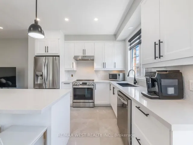 Additional image 16 of 60 Utopia Way