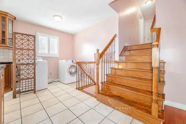 Additional image 24 of 354 Centre St