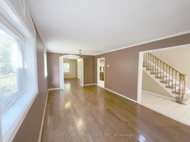 Additional image 17 of 191 Genesee Dr