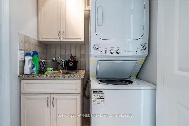 Additional image 29 of 360 Pearl St Unit 1303