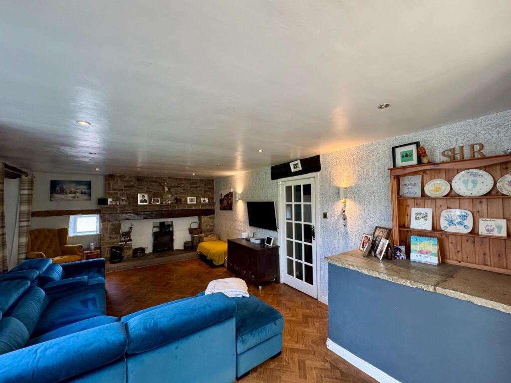 Additional image 50 of Woodplumpton Road, Burnley