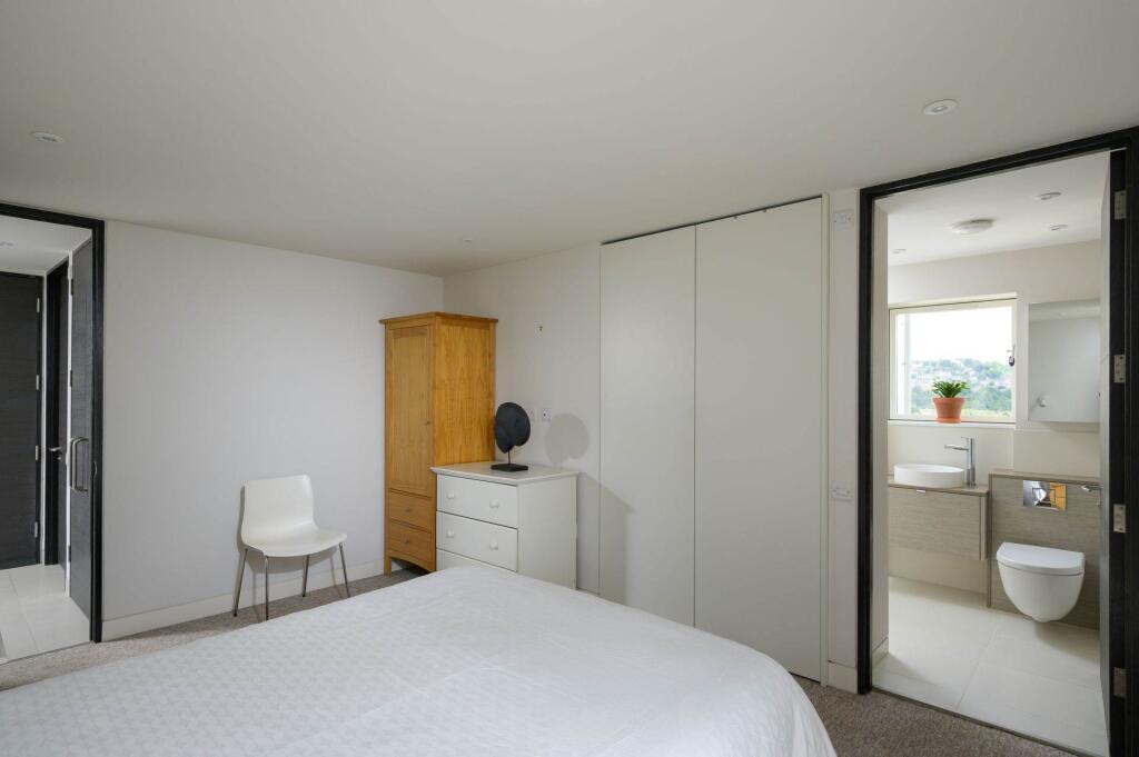 Additional image 13 of Upper Oldfield Park