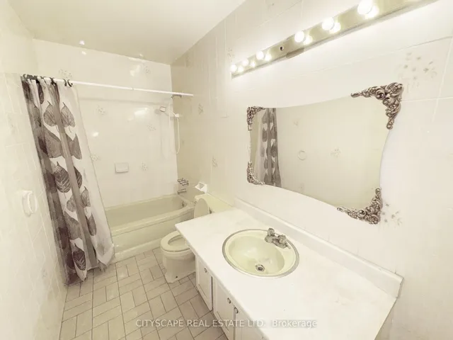 Additional image 18 of 113 Spenvalley Dr