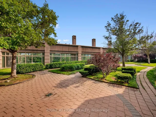 Additional image 32 of 18 Lee Centre Dr Unit 2013