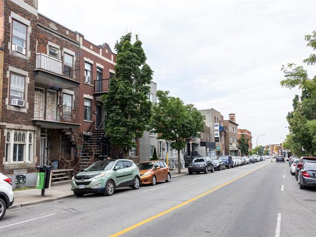 8006-8010 Rue St-Hubert|Montréal (Villeray/Saint-Michel/Parc-Extension), Quebec H2R2P3