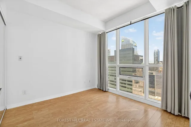 Additional image 7 of 55 Bremner Blvd Unit 3302