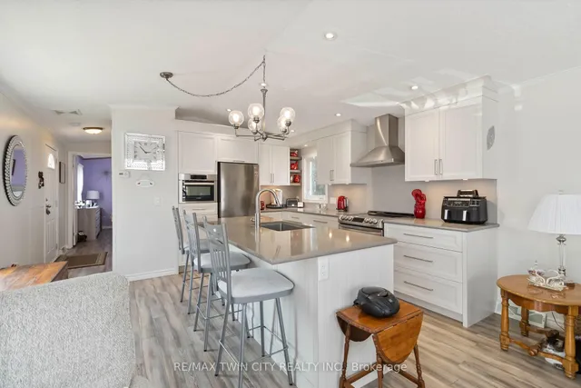 Additional image 5 of 27 Elm St