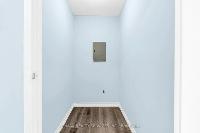 Additional image 29 of 21 Markbrook Lane Unit 306