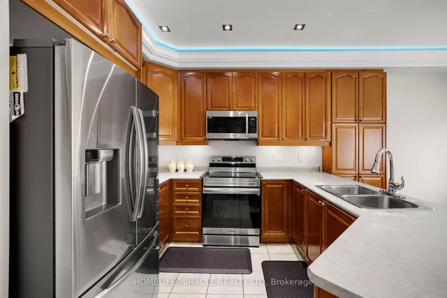 Additional image 10 of 49 Sedgewick Circ