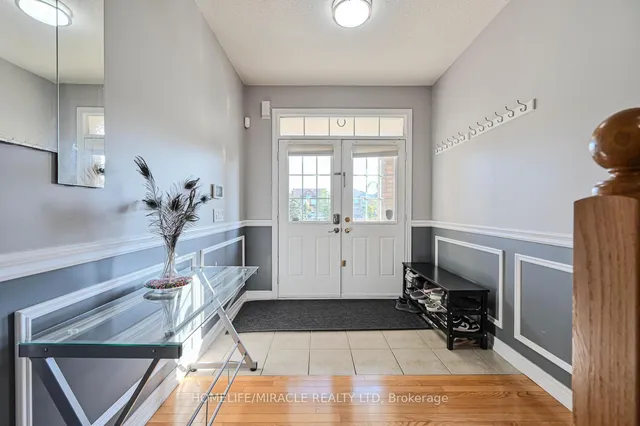 Additional image 3 of 49 Lesabre Cres