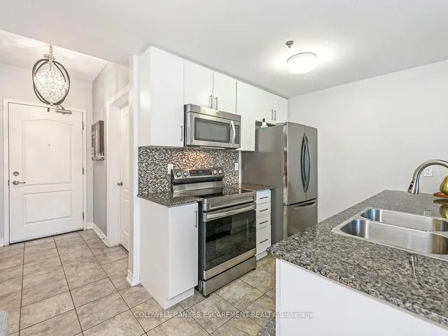 Additional image 9 of 1419 Costigan Rd Unit 201