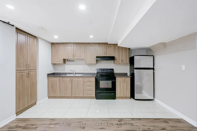 Additional image 43 of 562 Nairn Circ