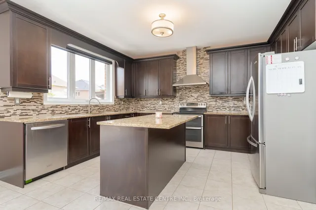 Additional image 9 of 18 Rampart Dr