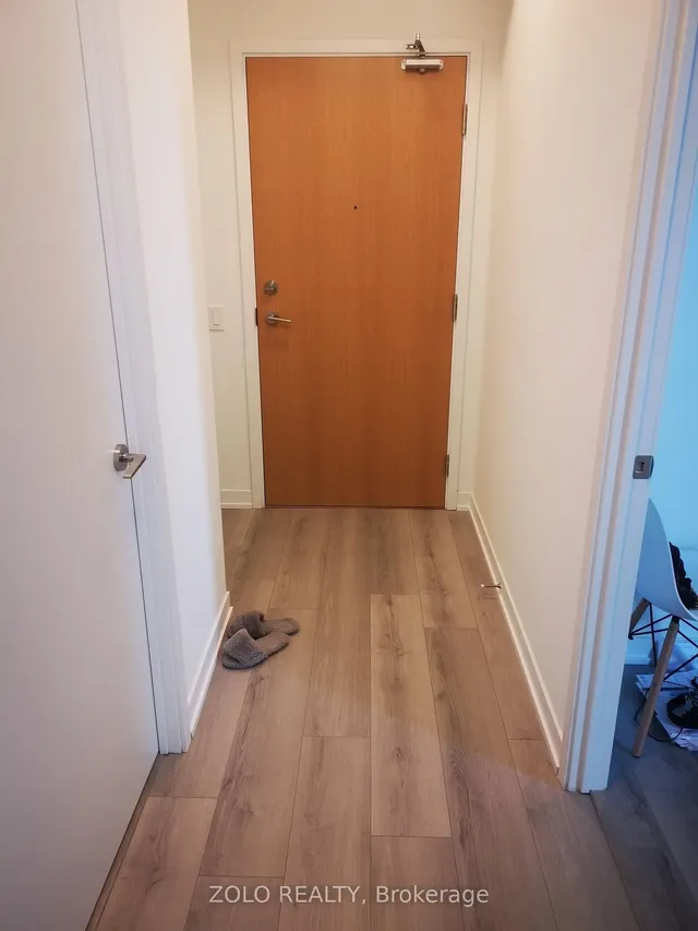 Additional image 4 of 1787 St. Clair Ave Unit 304