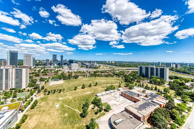 Additional image 28 of 32 Forest Manor Rd Unit 2305