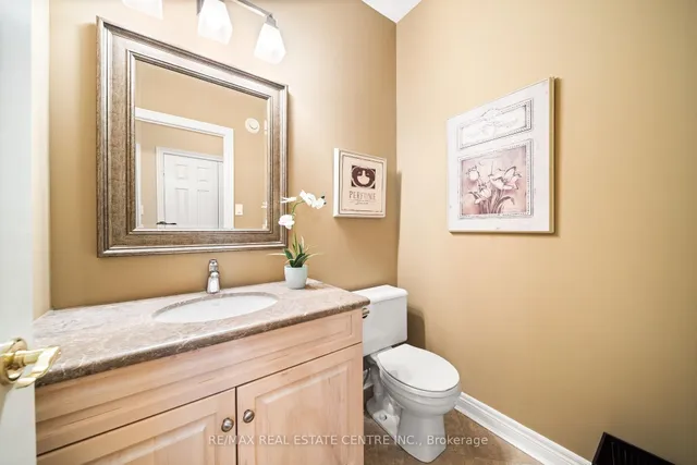 Additional image 27 of 4165 Stonebridge Cres