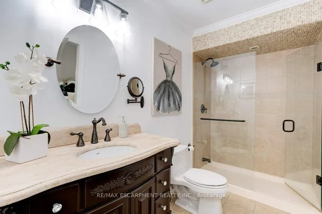 Additional image 2 of 1280 Maple Crossing Blvd Unit 11