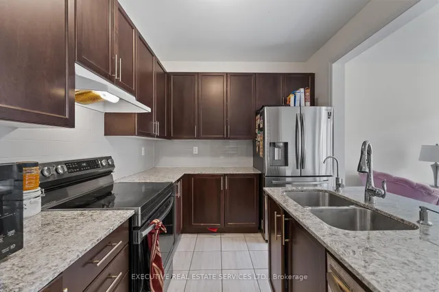 Additional image 19 of 36 Truffle Crt