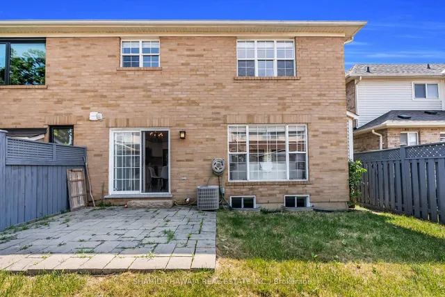 Additional image 35 of 492 Collis Crt