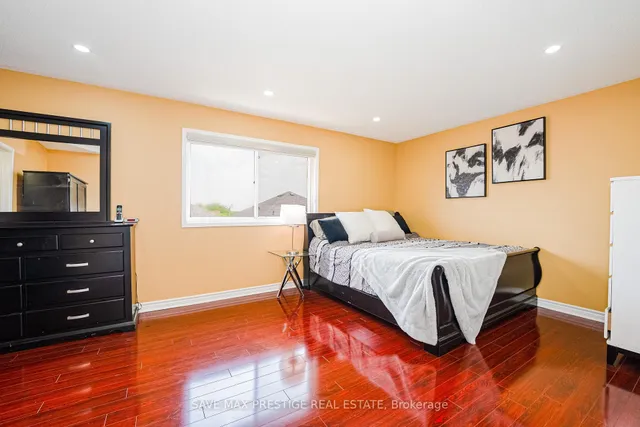 Additional image 22 of 27 waterdale Rd