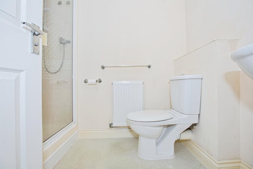 Additional image 4 of Merevale Way, Yeovil